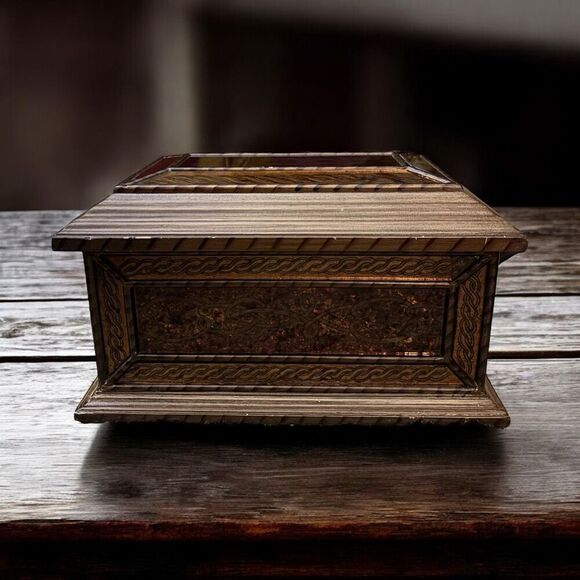 Vintage Bombay Company Jewelry Box 2006 - Picture 2 of 6